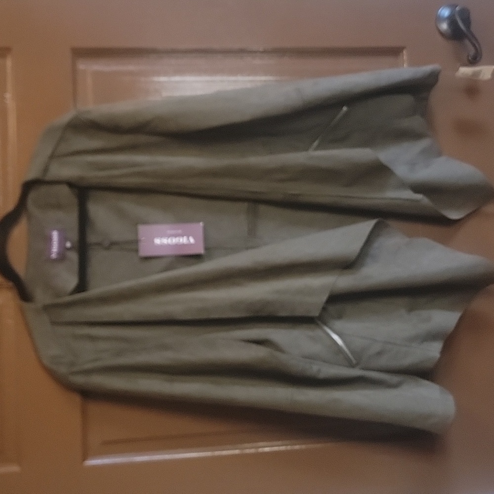 Vigoss-Olive faux suede open front  Asymmetrical jkt. 3X. NWT.